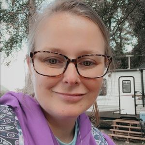 Meet your Posher, Kristina